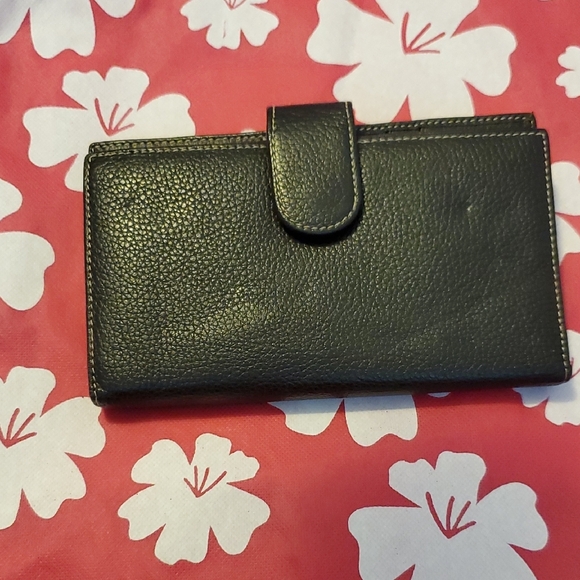 Black Leather Wallet by DANIER - Picture 6 of 7